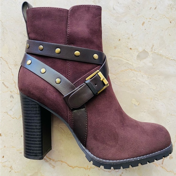 NEW IN BOX- Apt.9 Manager Boots - Picture 4 of 12